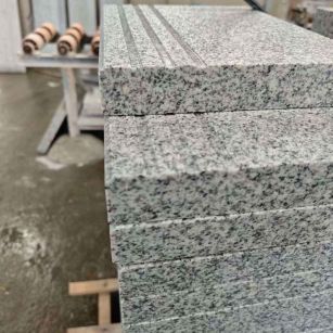 鸡西芝麻白楼梯踏步