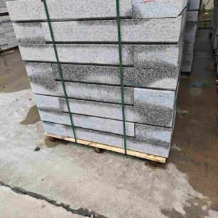 鸡西芙蓉白路牙石，马路牙子