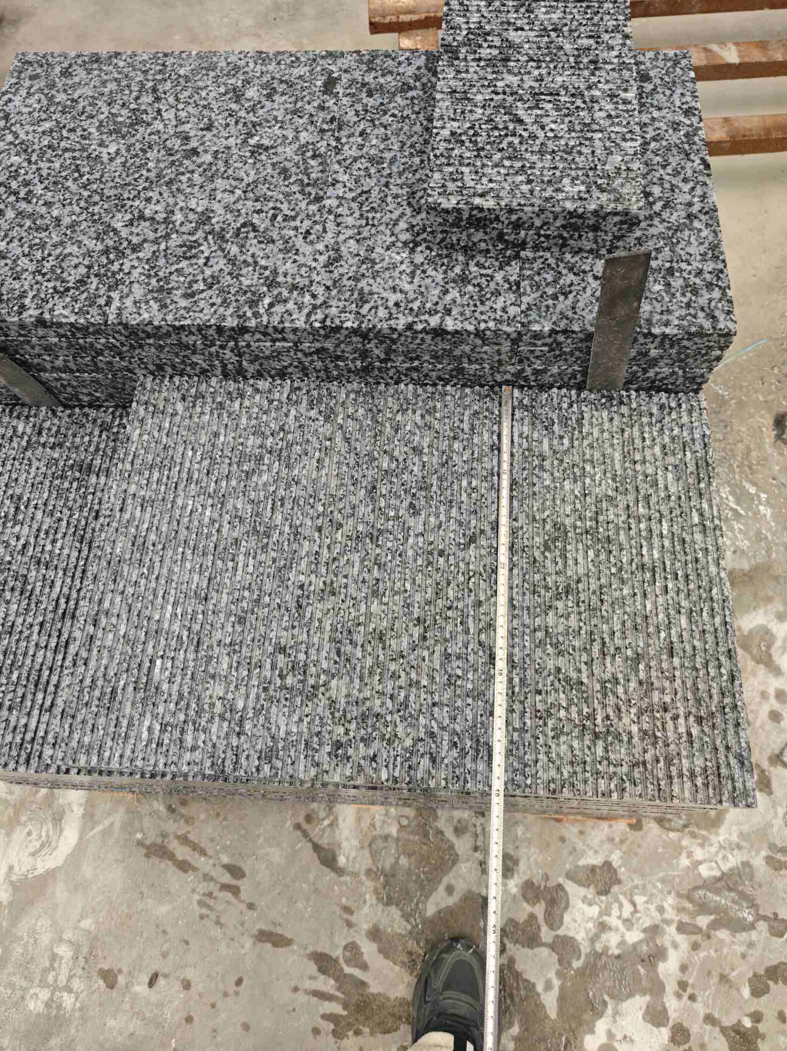 鸡西芝麻黑拉丝面