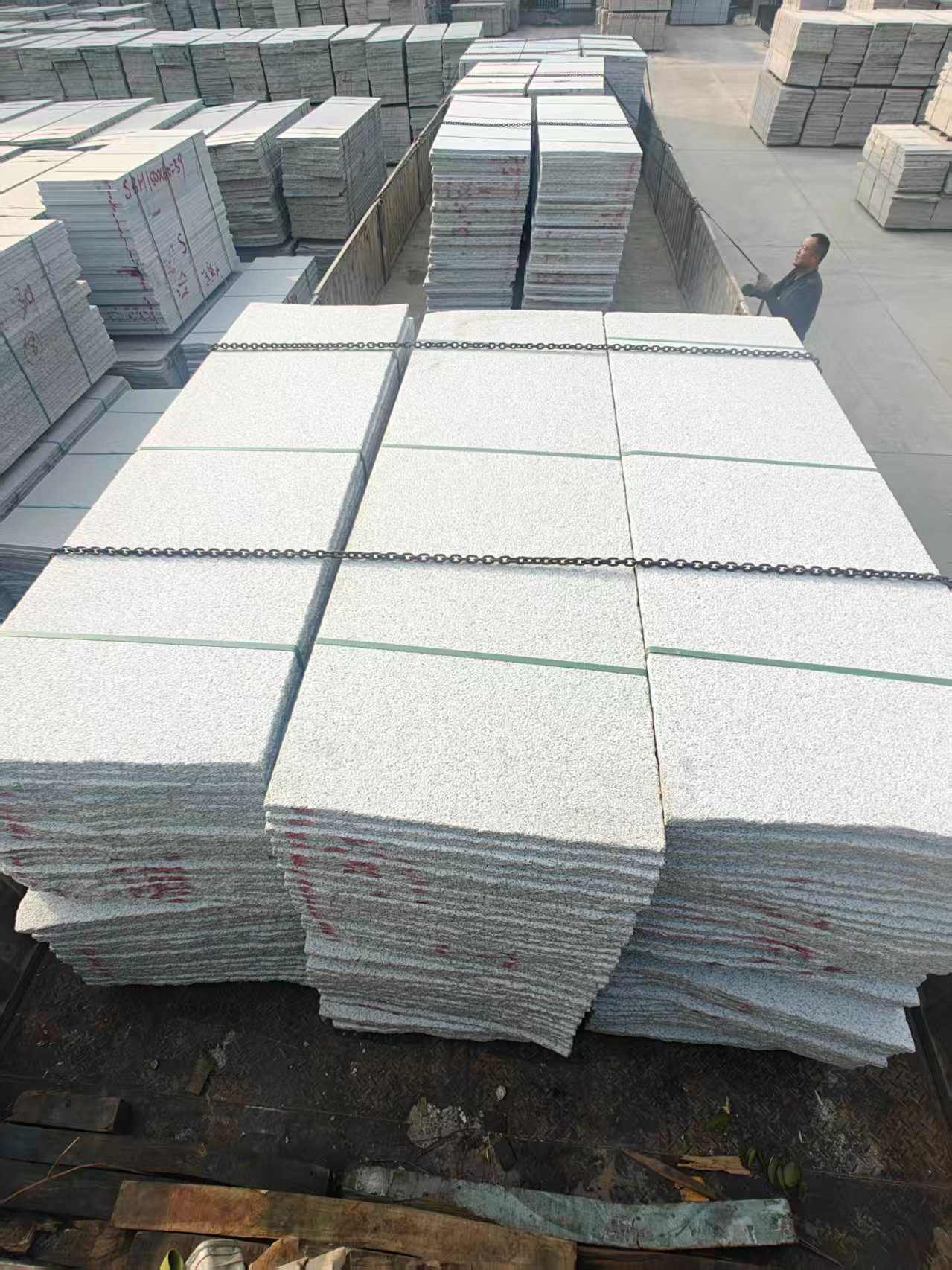 鸡西芝麻白毛板，石材毛板