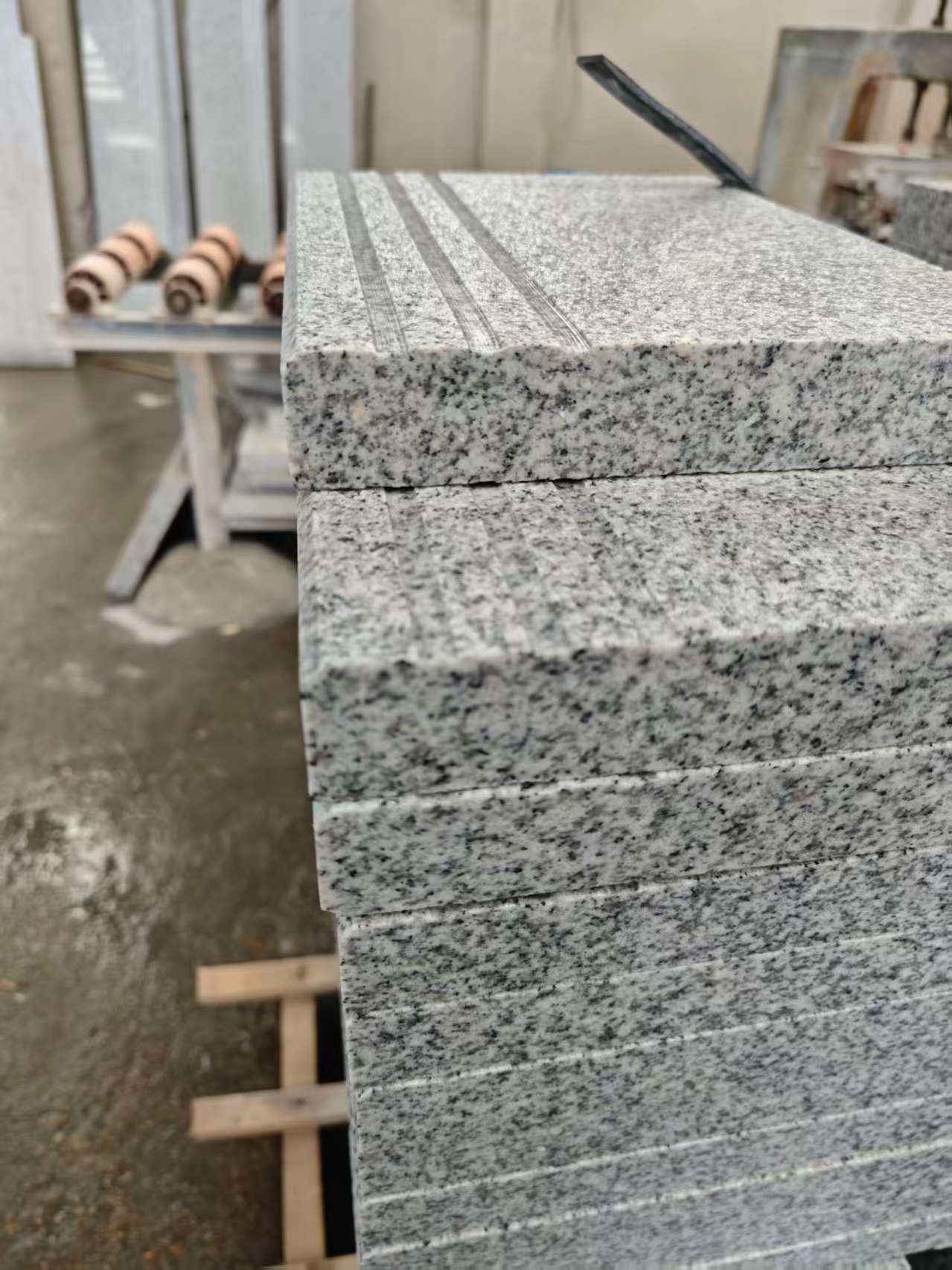 鸡西芝麻白楼梯踏步